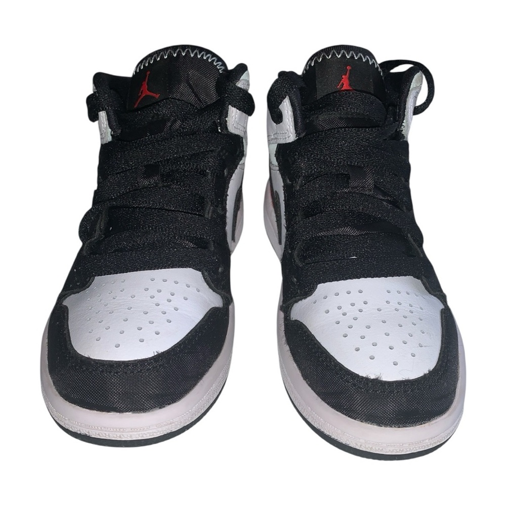 Nike Air Jordan 1 Sneakers